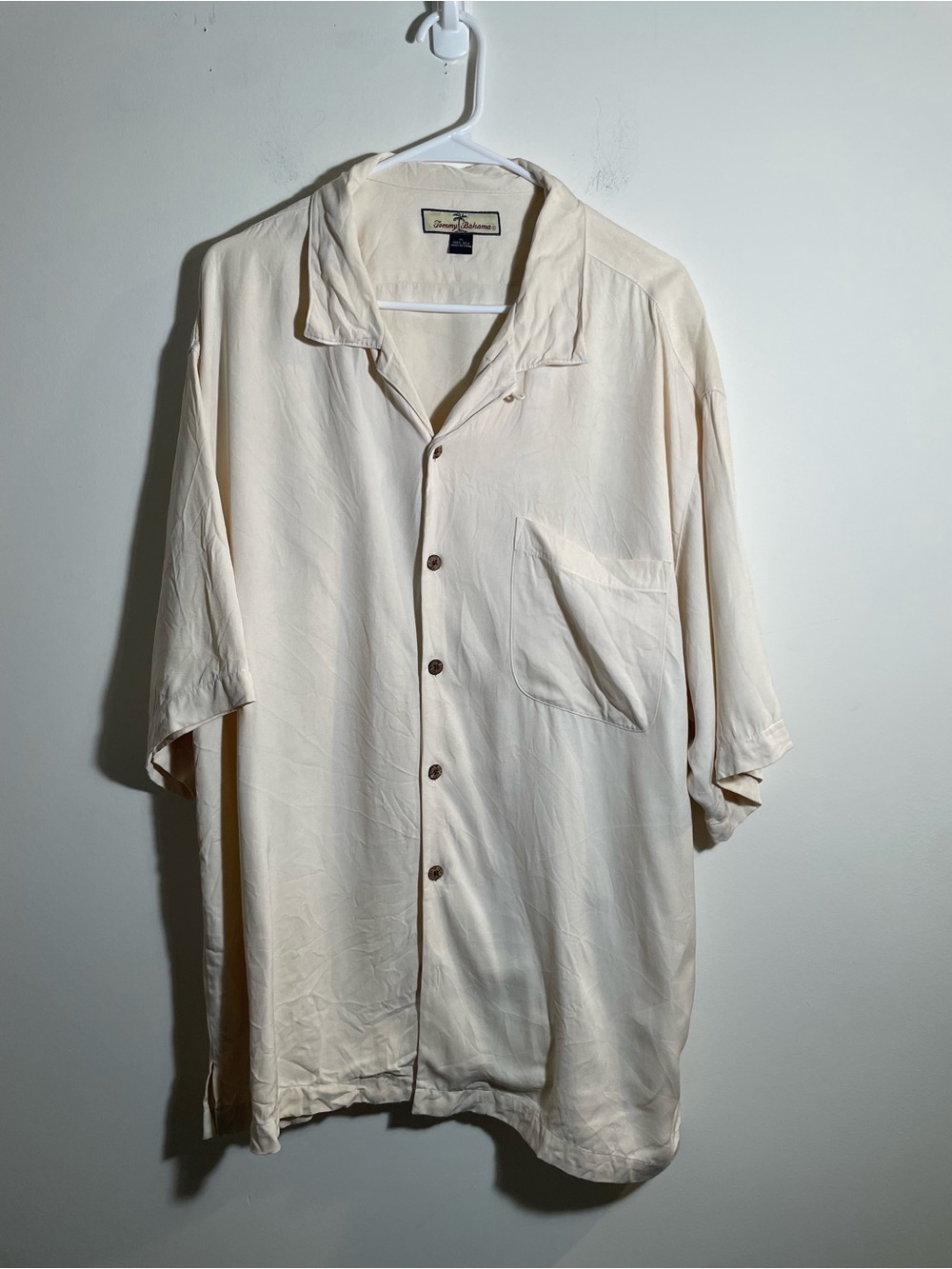 Tommy Bahama 100% silk button down shirt XL